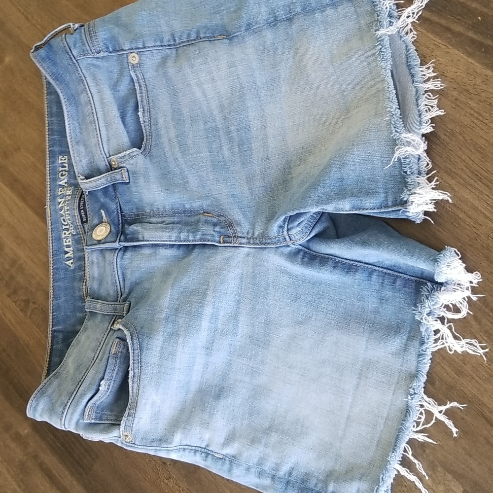 American Eagle cut off shorts
